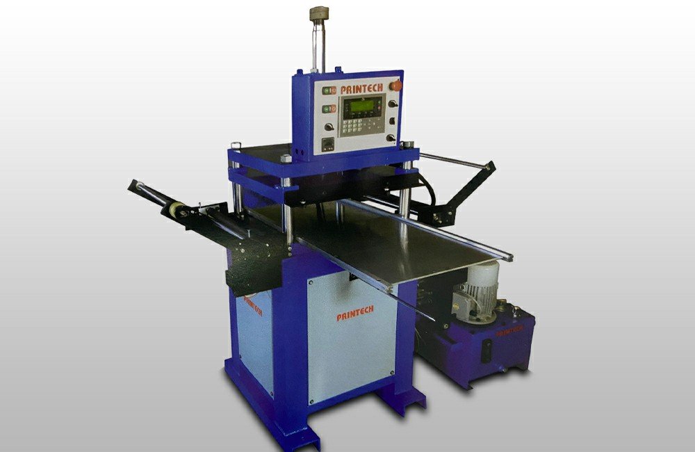 Sticker Cutting Machine